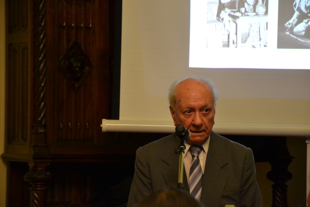 Cartea „Vorbirea și Cântul” a baritonului Visarion Huțu s-a lansat astăzi la Muzeul Unirii din Iași Cartea „Vorbirea și Cântul” a baritonului Visarion Huțu s-a lansat astăzi la Muzeul Unirii din Iași