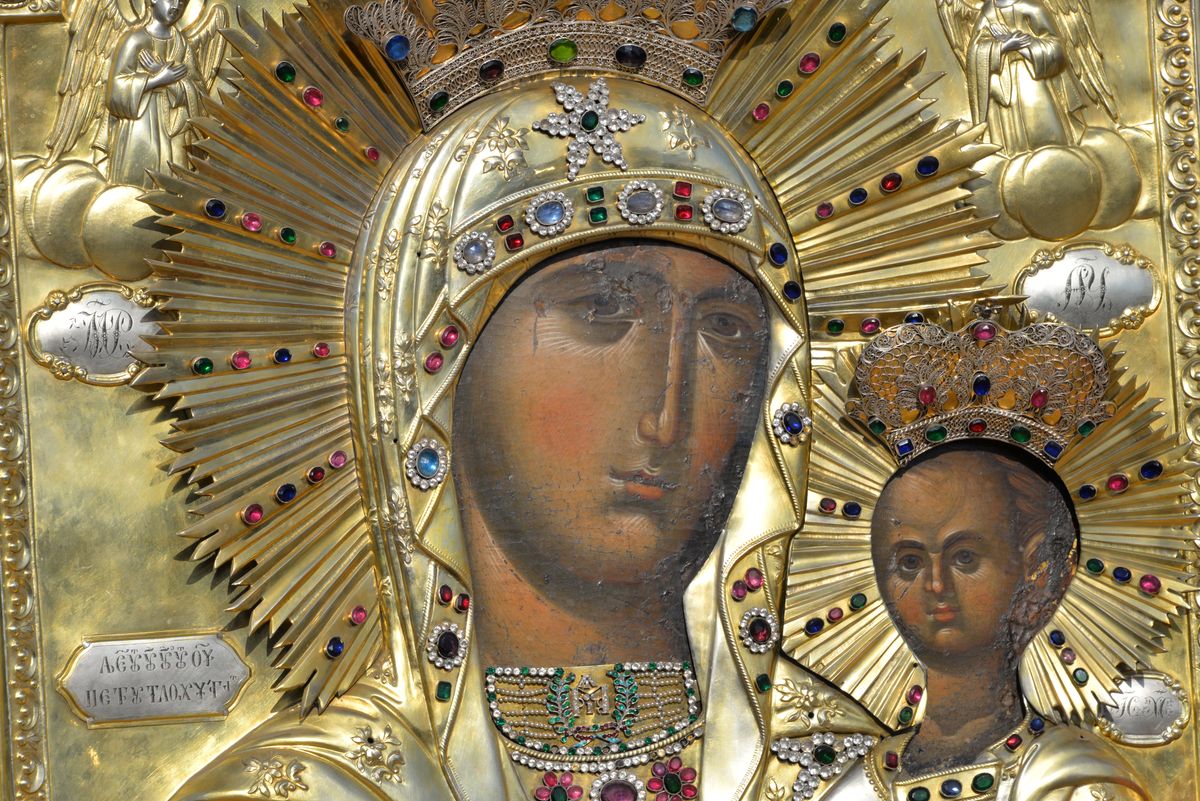 Foto: Bogdan Zamfirescu Hram la Mănăstirea Neamț