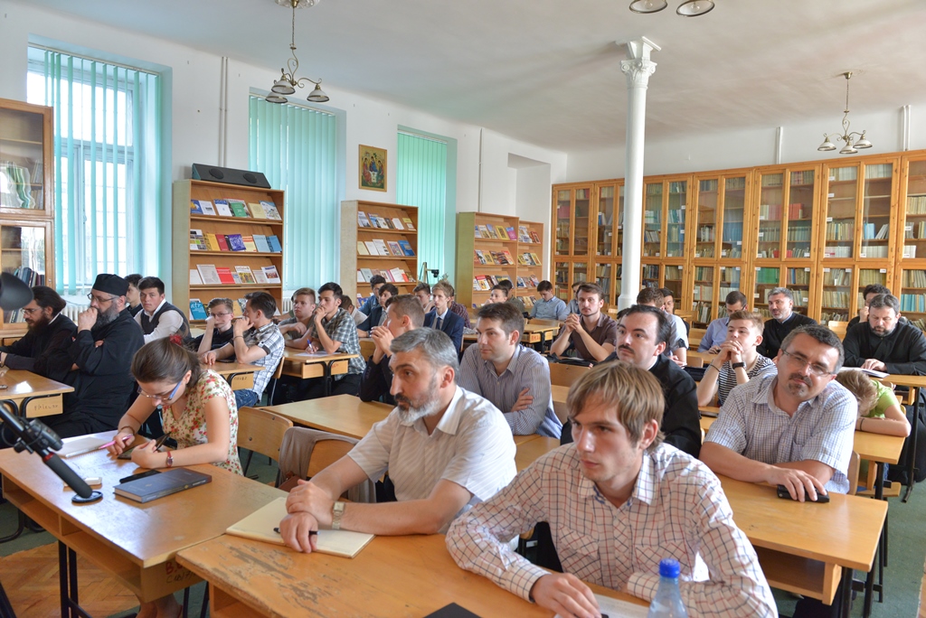 Un recunoscut profesor de la Universitatea din Minnesota (SUA) a conferențiat la Iași