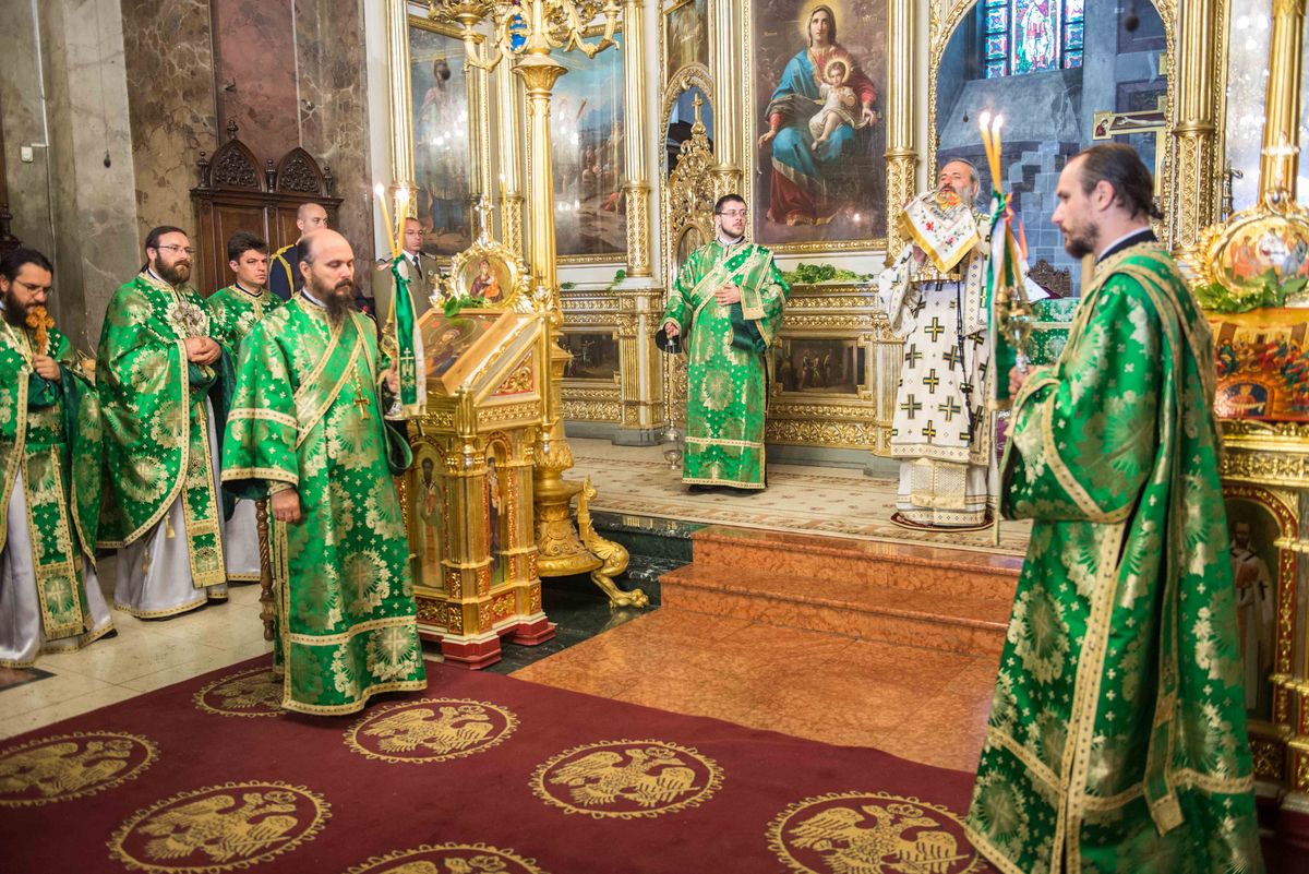 Pogorârea Duhului Sfânt la Catedrala Mitropolitană din Iași