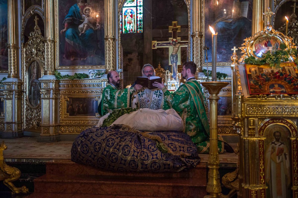 Pogorârea Duhului Sfânt la Catedrala Mitropolitană din Iași