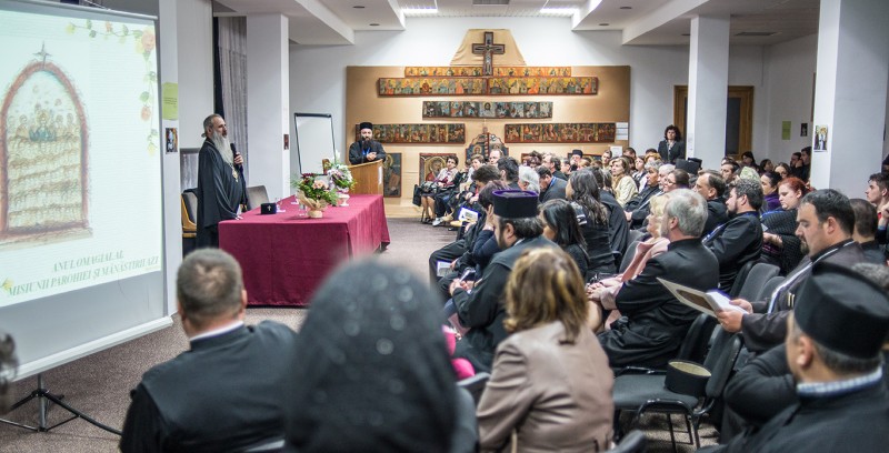 „Reducând parohia la un tribunal, ne aflăm foarte departe de adevăratul spaţiu terapeutic al Bisericii“