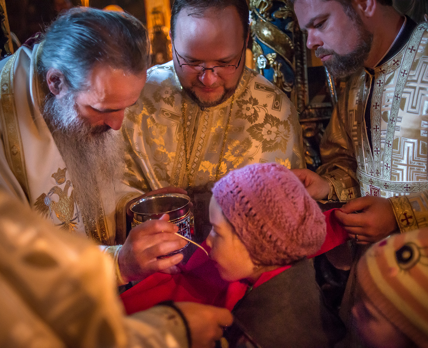 „Dacă nu vei fi sută la sută om al postului, al ascezei, al rugăciunii, nu poți fi dedicat iubirii aproapelui”