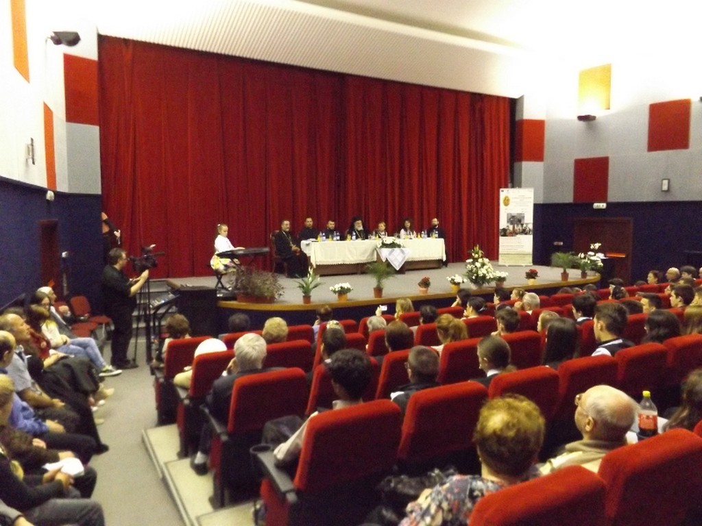 Campanie pentru sprijinirea tinerilor cu deficienţe de vedere Campanie pentru sprijinirea tinerilor cu deficienţe de vedere