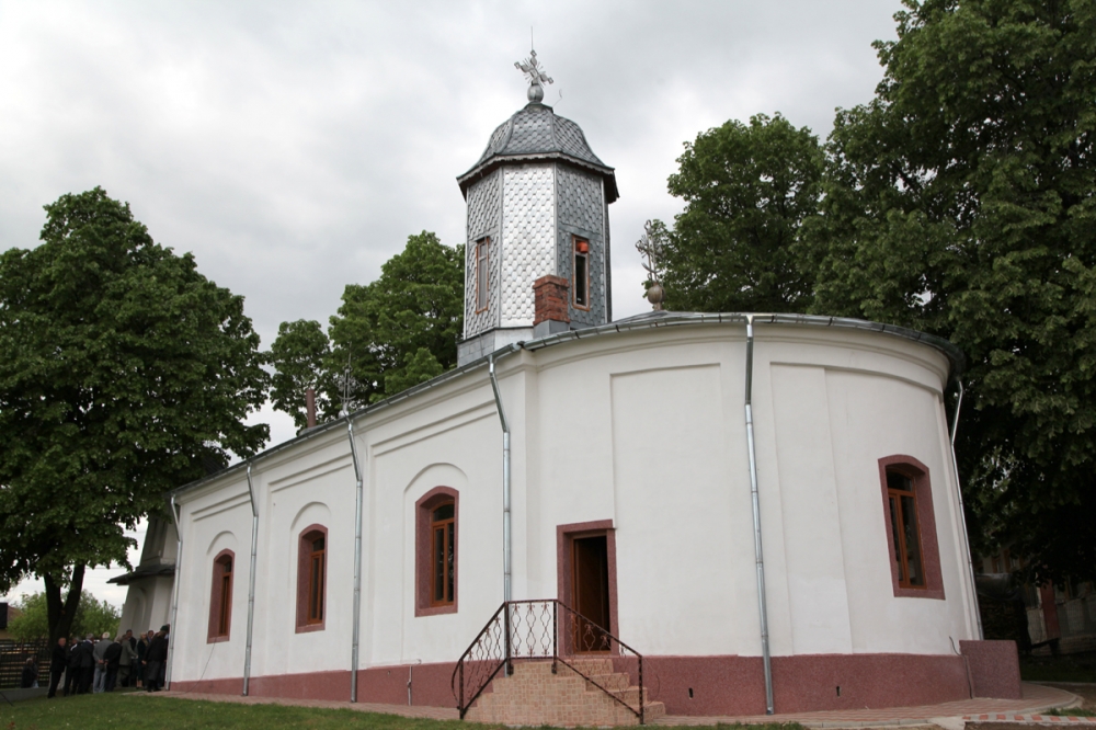 Sfințirea Bisericii din Parohia buzoiană Livada