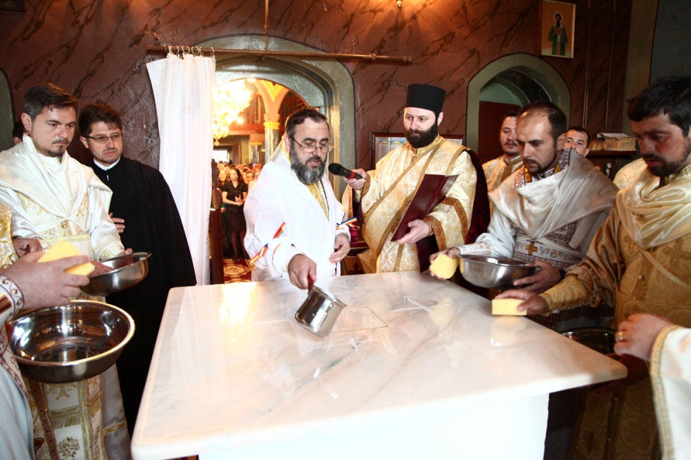 Sfințirea Bisericii din Parohia buzoiană Livada