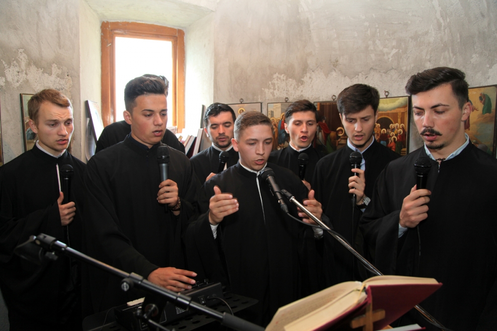 Hramul bisericii „Sfântul Ioan Evanghelistul” din Odobeşti