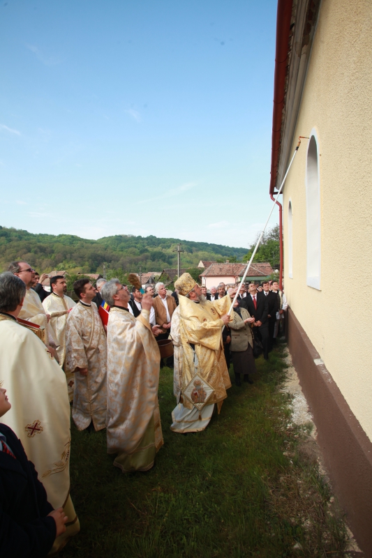 Târnosire de biserică la Șoala