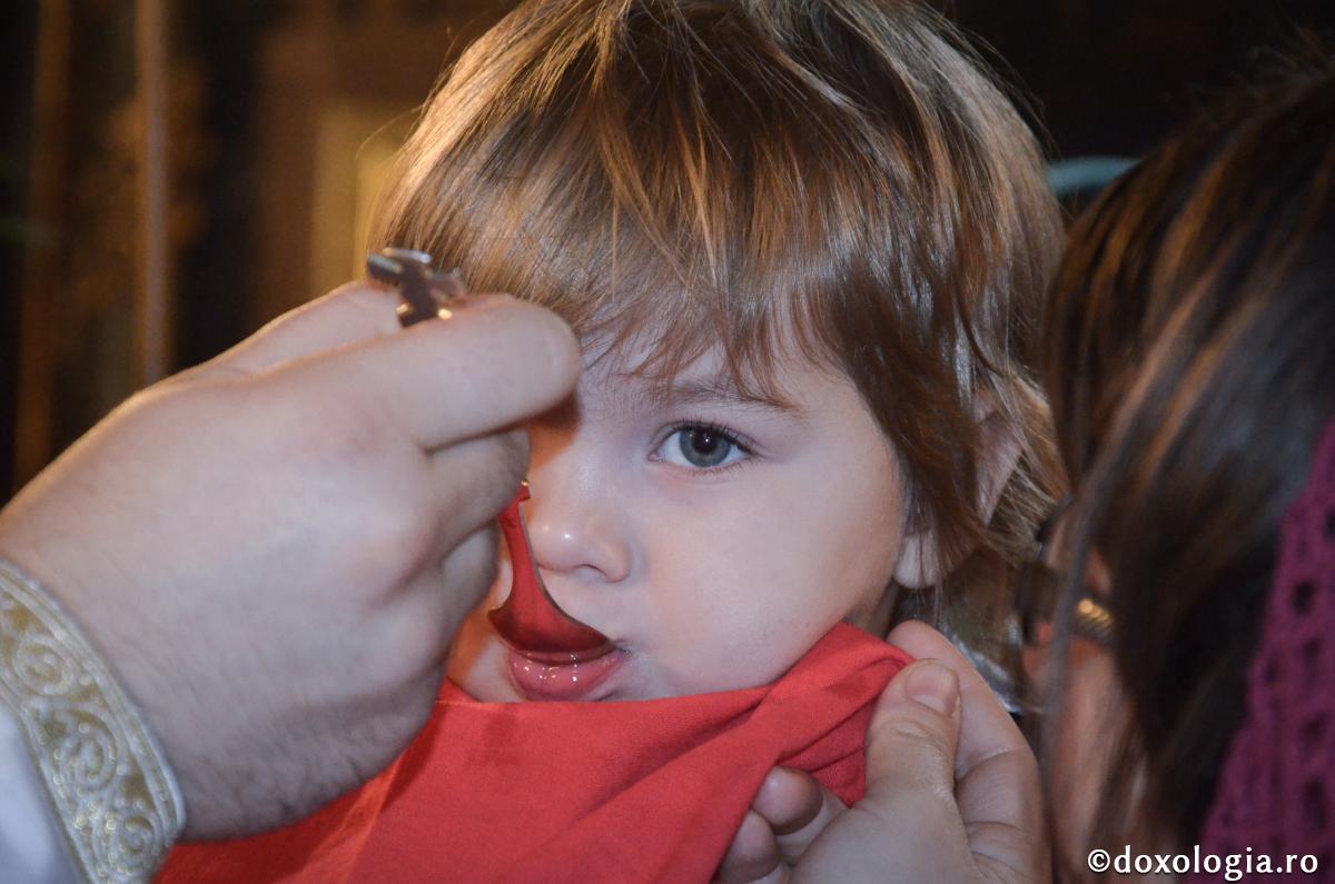 Sfaturi înainte şi după primirea Sfintei Împărtăşanii