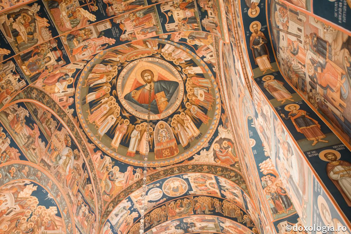 În mâna Lui sunt şi cutremurele şi toate