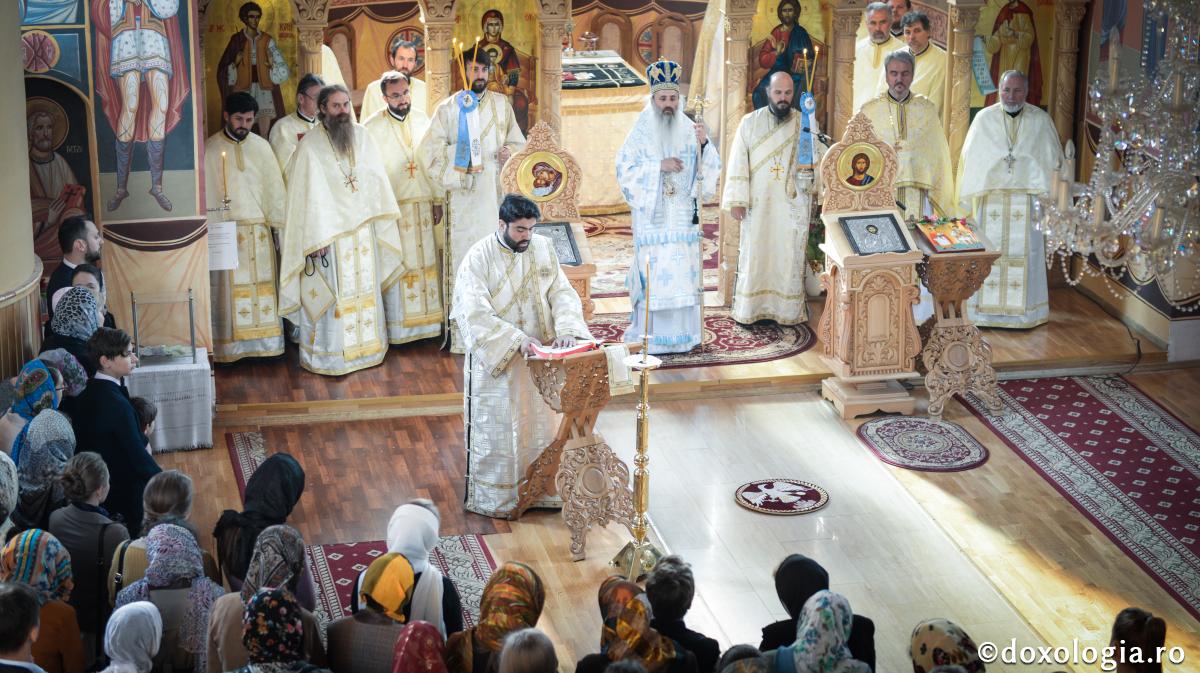 Liturghia nu e o lucrare omenească, e direct divină!