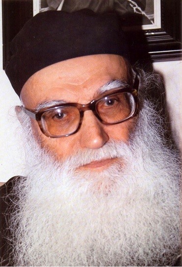 Primii pași în viața duhovnicescă a părintelui Efrem Katunakiotul