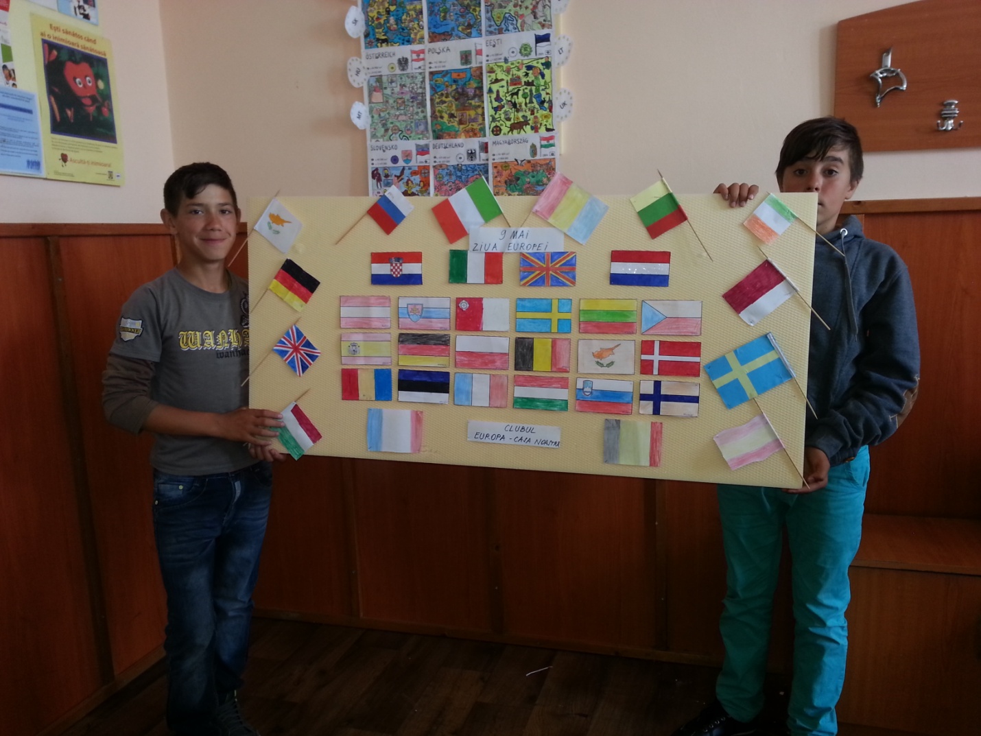 Elevii Şcolii Gimnaziale Muncelu de Sus au sărbătorit ziua Europei