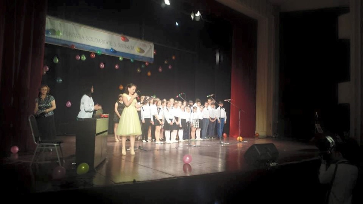 O mână întinsă pentru copiii de la centrele de zi „Casa Mia Inculeț” și „Sfânta Marina” O mână întinsă pentru copiii de la centrele de zi „Casa Mia Inculeț” și „Sfânta Marina”