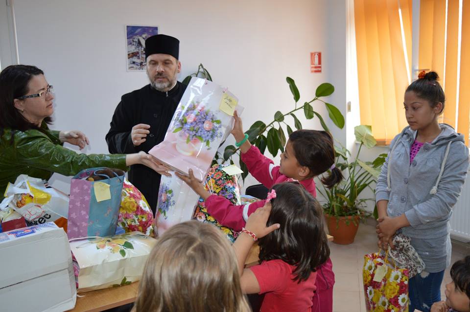 Din inimă... pentru inimi de copiii