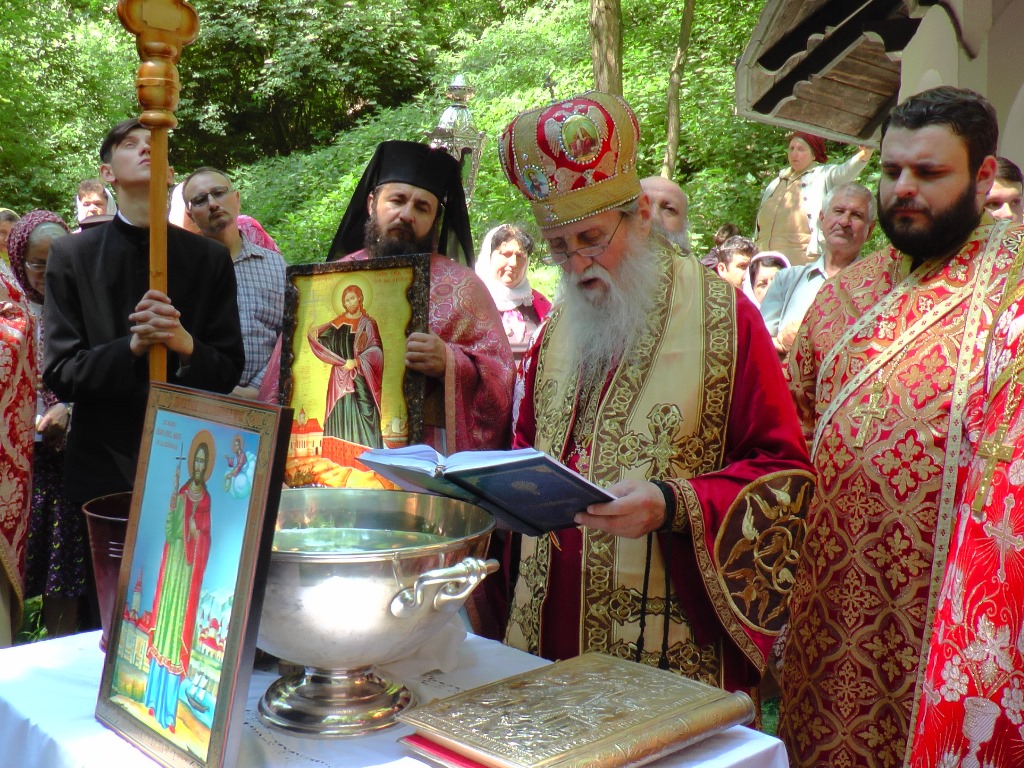 „Nu e de ajuns să ai credință, ea trebuie să fie dreaptă!” „Nu e de ajuns să ai credință, ea trebuie să fie dreaptă!”