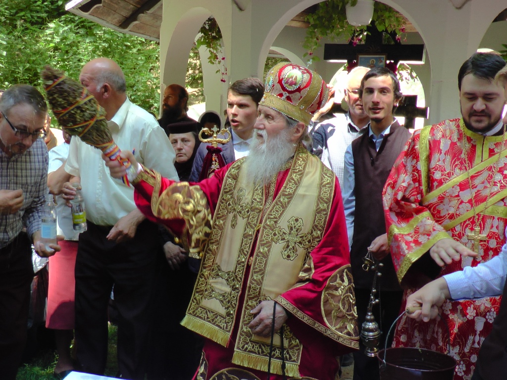 „Nu e de ajuns să ai credință, ea trebuie să fie dreaptă!” „Nu e de ajuns să ai credință, ea trebuie să fie dreaptă!”