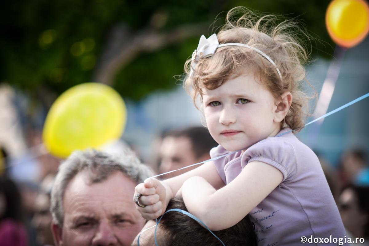 Știm să răspundem la întrebări despre sufletul copiilor noștri?