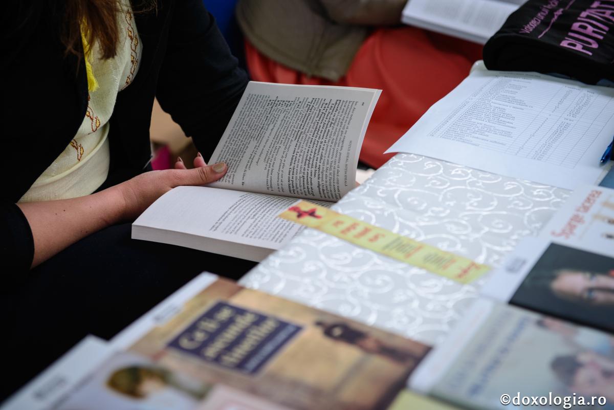 Avem mare folos din citirea cărților duhovnicești