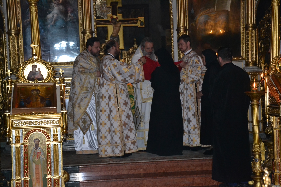 Șapte ani de Liturghie și bucurie alături de Înaltpreasfințitul Teofan