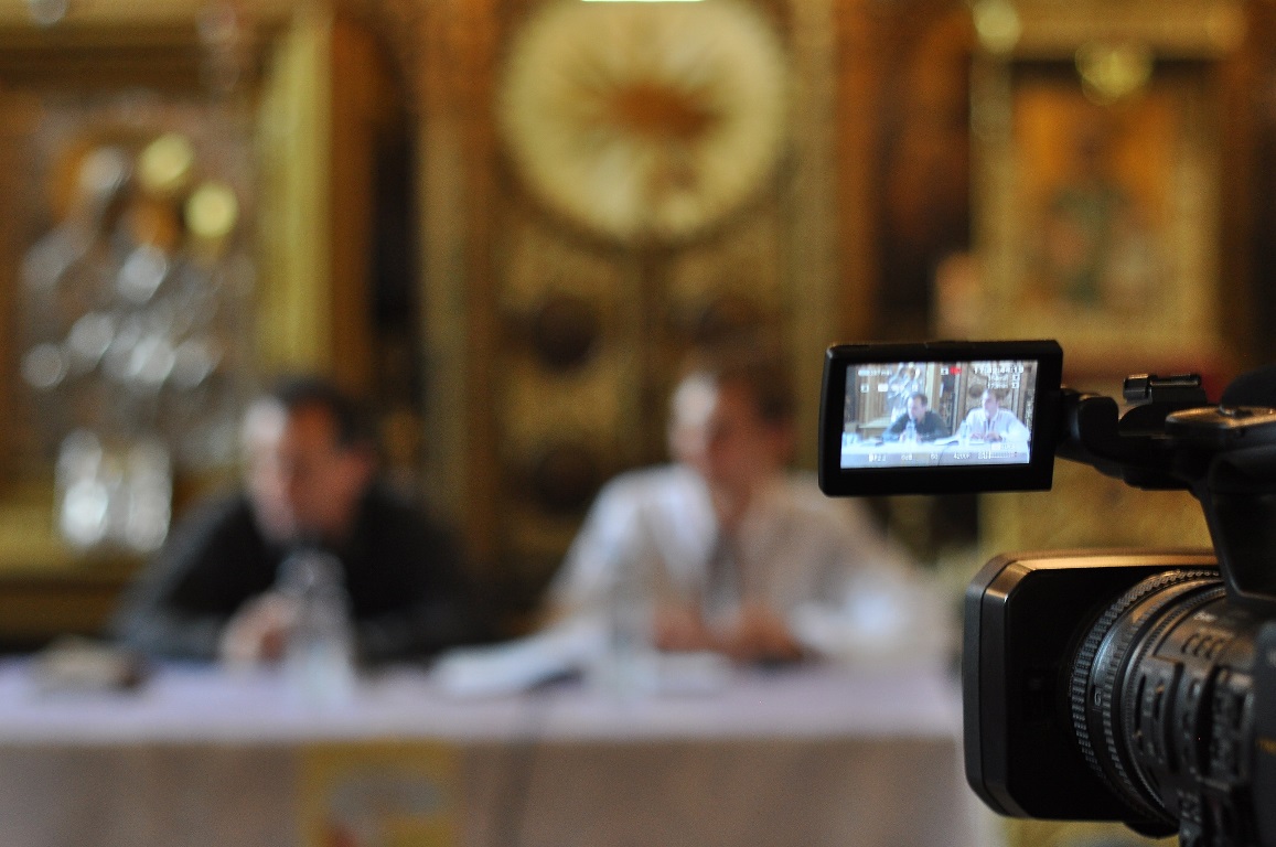 Nu oamenii sunt mediocri, ci faptele unora dintre ei