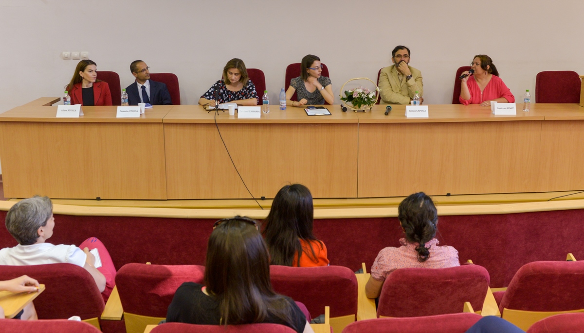 Foto: Ştefan Cojocariu Prin dezbatere publică, s-a stabilit: „Ocupația” principală a părintelui este grija față de copil