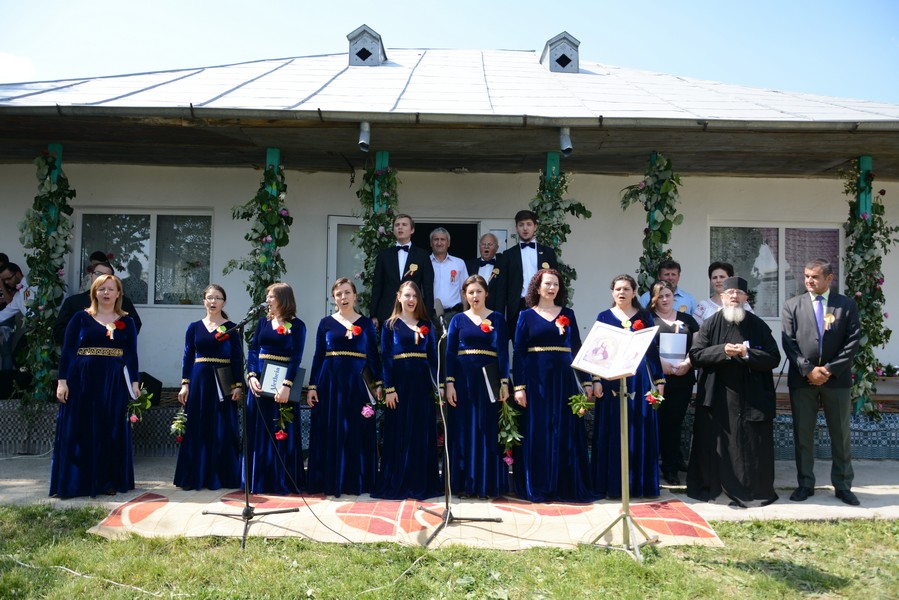 Tradiţie şi continuitate pe Valea Jijiei (GALERIE FOTO)