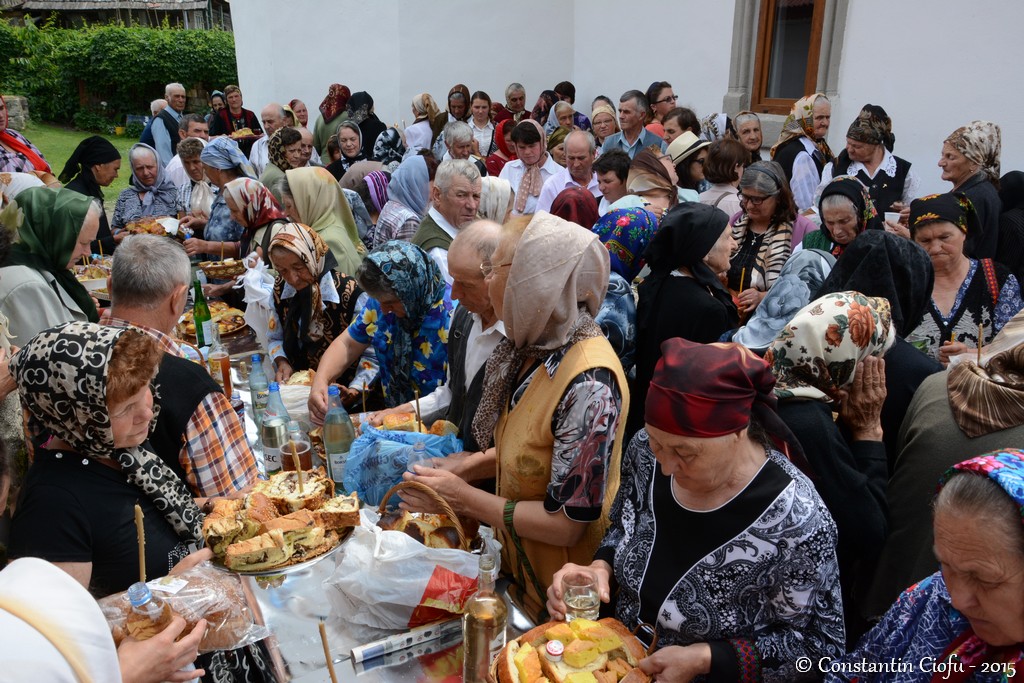 Sărbătoare străveche în cinstea Sfântului Ioan cel Nou, la Buhalniţa Sărbătoare străveche în cinstea Sfântului Ioan cel Nou, la Buhalniţa