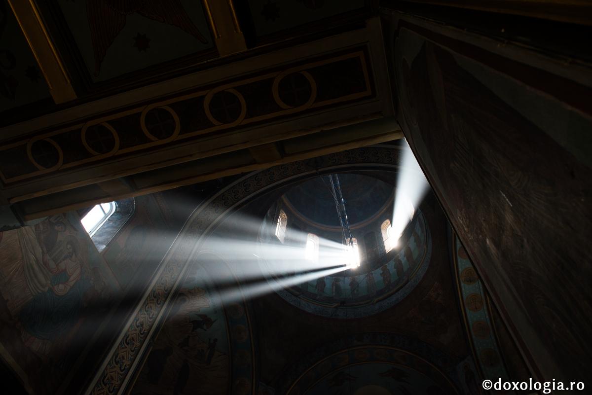 Alungarea întunericului din noi