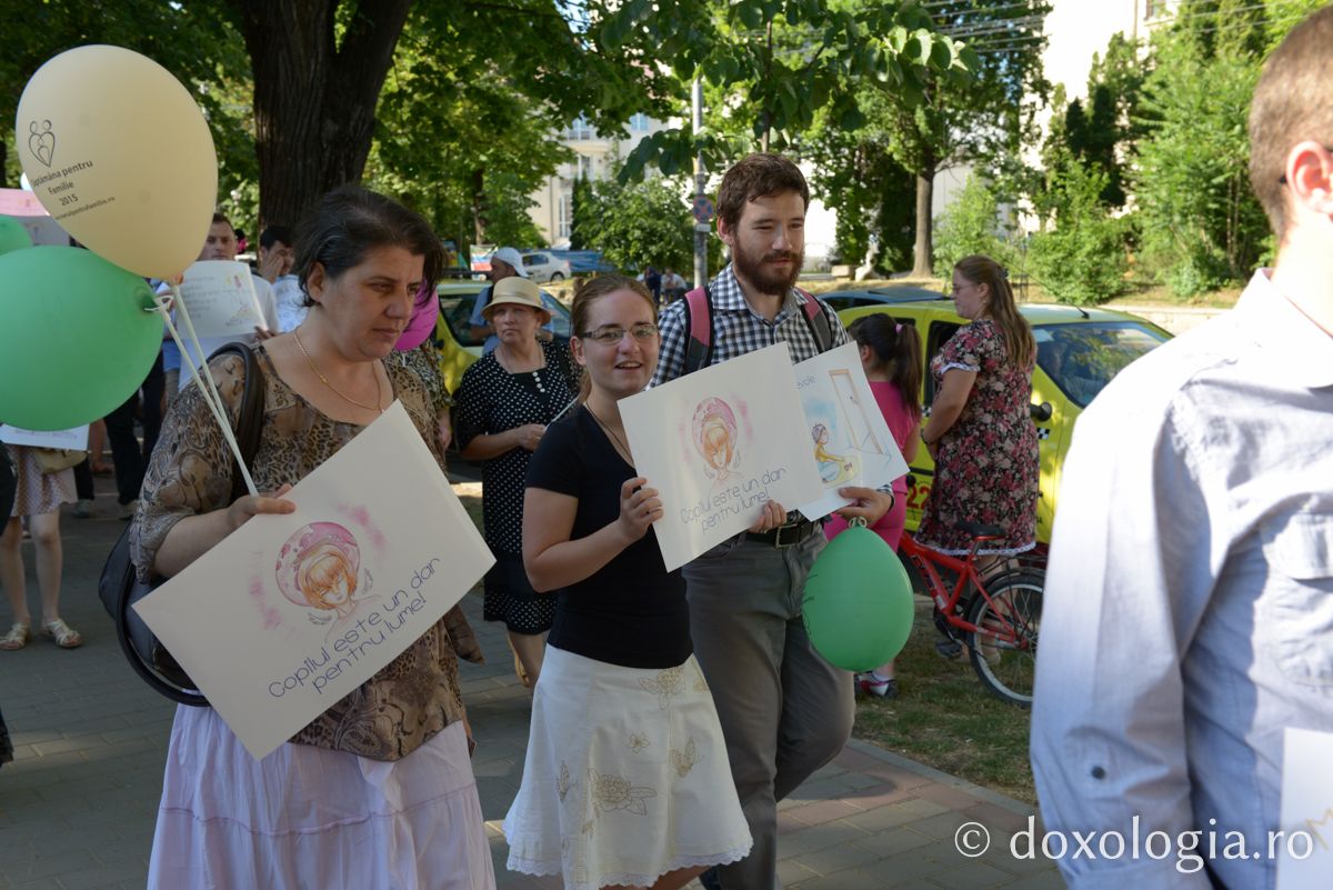 Marș pentru susținerea familiei tradiționale