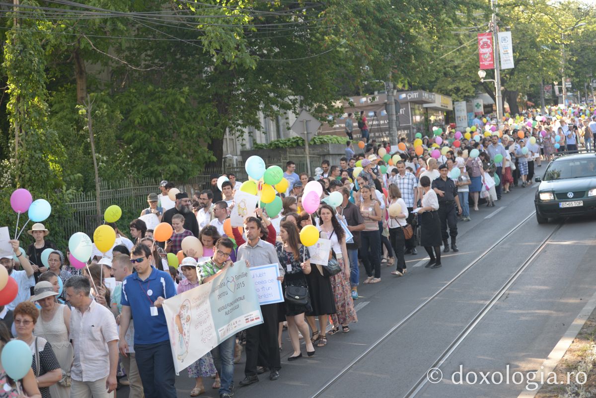 Marș pentru susținerea familiei tradiționale