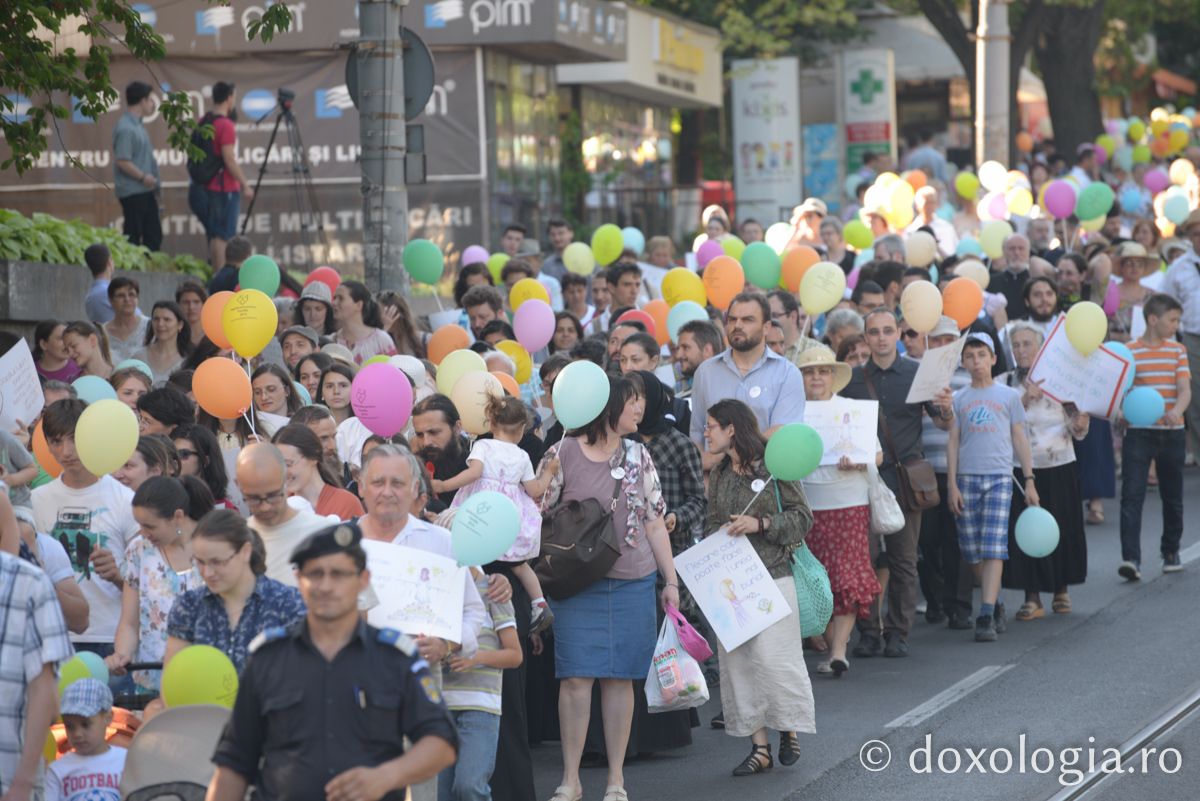 Marș pentru susținerea familiei tradiționale