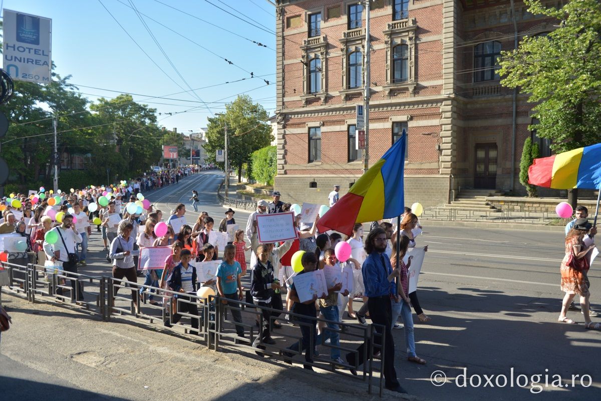 Marș pentru susținerea familiei tradiționale