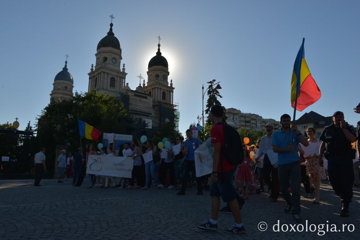 Marș pentru susținerea familiei tradiționale