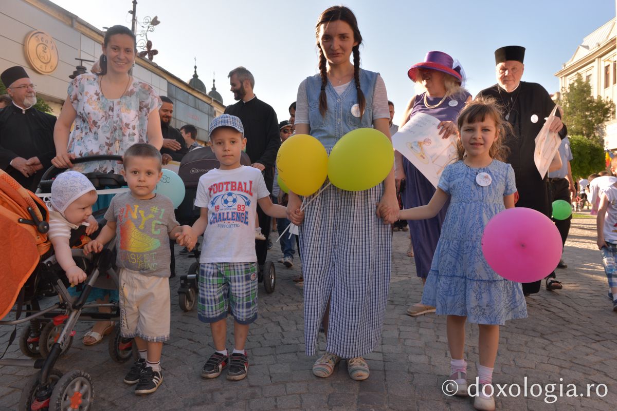 Marș pentru susținerea familiei tradiționale