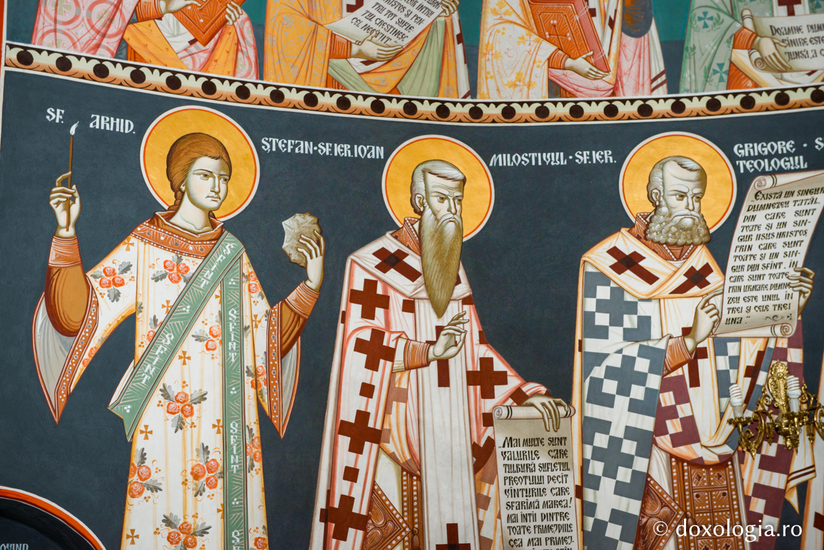 sfinți pictați