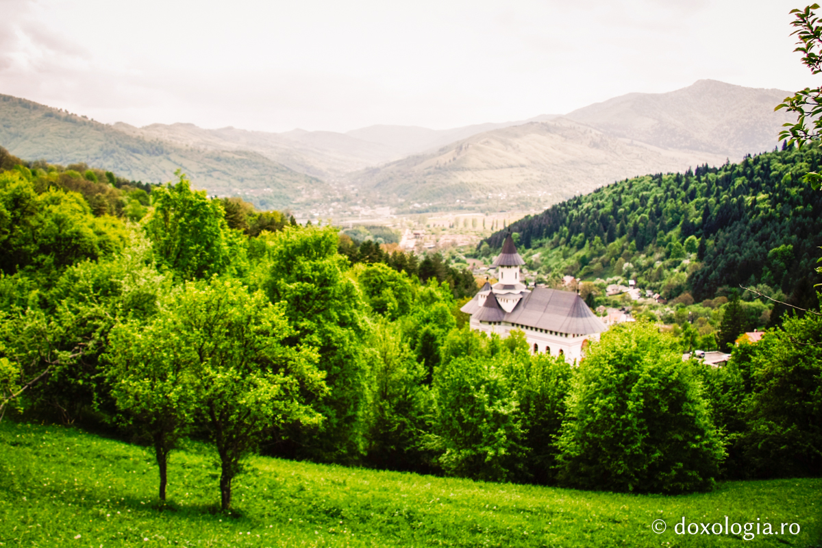 „Liniștea mea este să nu mă mai iubesc pe mine”
