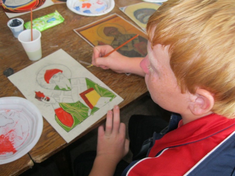 850 de copii se bucură de taberele gratuite Licăr de Lumină