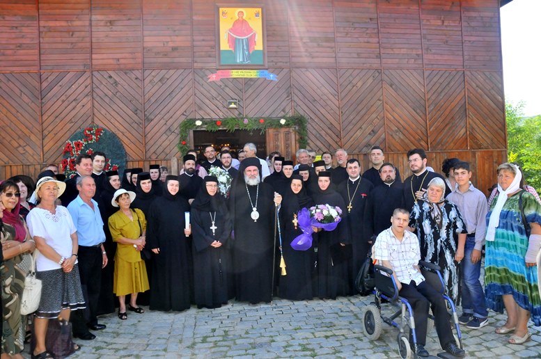 Comuniunea bucuriei pe „Meteora“ Bacăului Comuniunea bucuriei pe „Meteora“ Bacăului