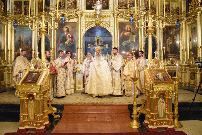 „Biserica este chemată mai mult decât oricând, într-o lume atât de bolnavă, să aducă vindecare și mângâiere” „Biserica este chemată mai mult decât oricând, într-o lume atât de bolnavă, să aducă vindecare și mângâiere”