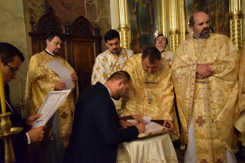 „Biserica este chemată mai mult decât oricând, într-o lume atât de bolnavă, să aducă vindecare și mângâiere” „Biserica este chemată mai mult decât oricând, într-o lume atât de bolnavă, să aducă vindecare și mângâiere”