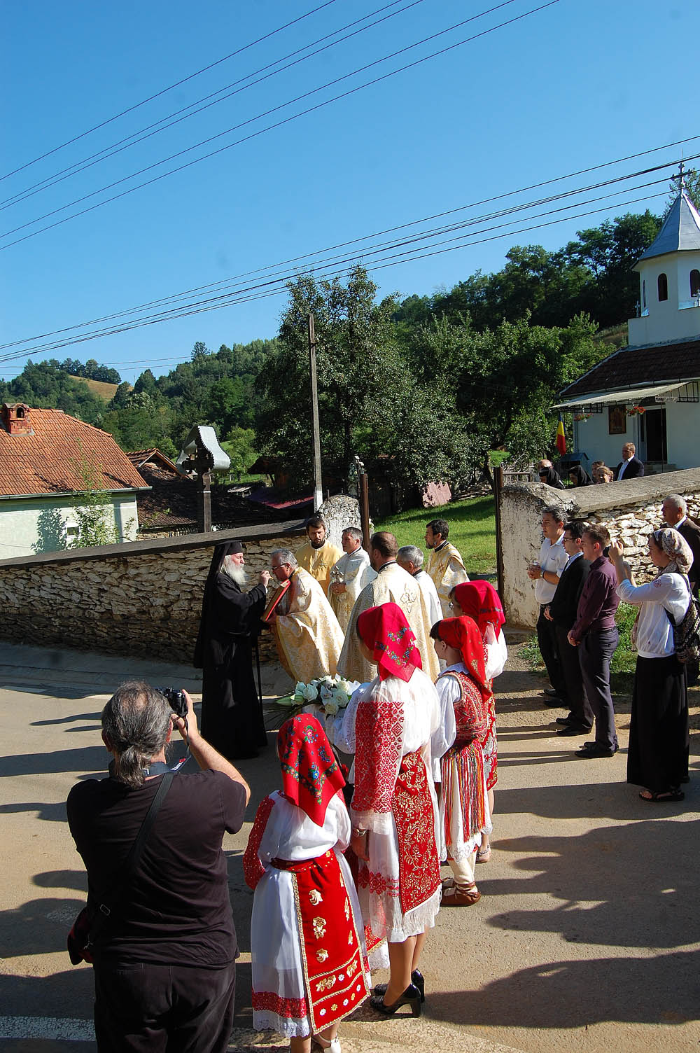 Vizită pastorală în Fărășești, filie a parohiei Pietroasa