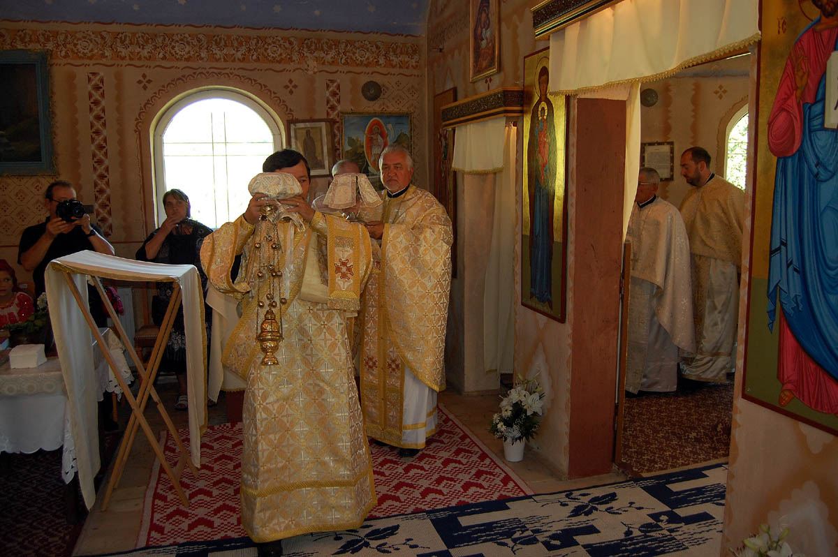 Vizită pastorală în Fărășești, filie a parohiei Pietroasa