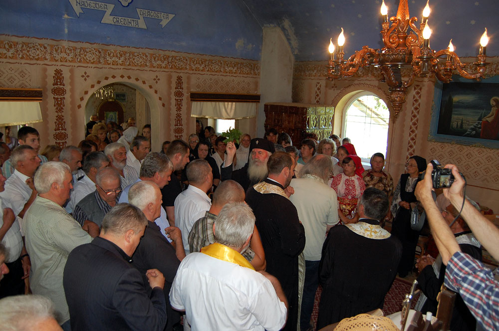 Vizită pastorală în Fărășești, filie a parohiei Pietroasa