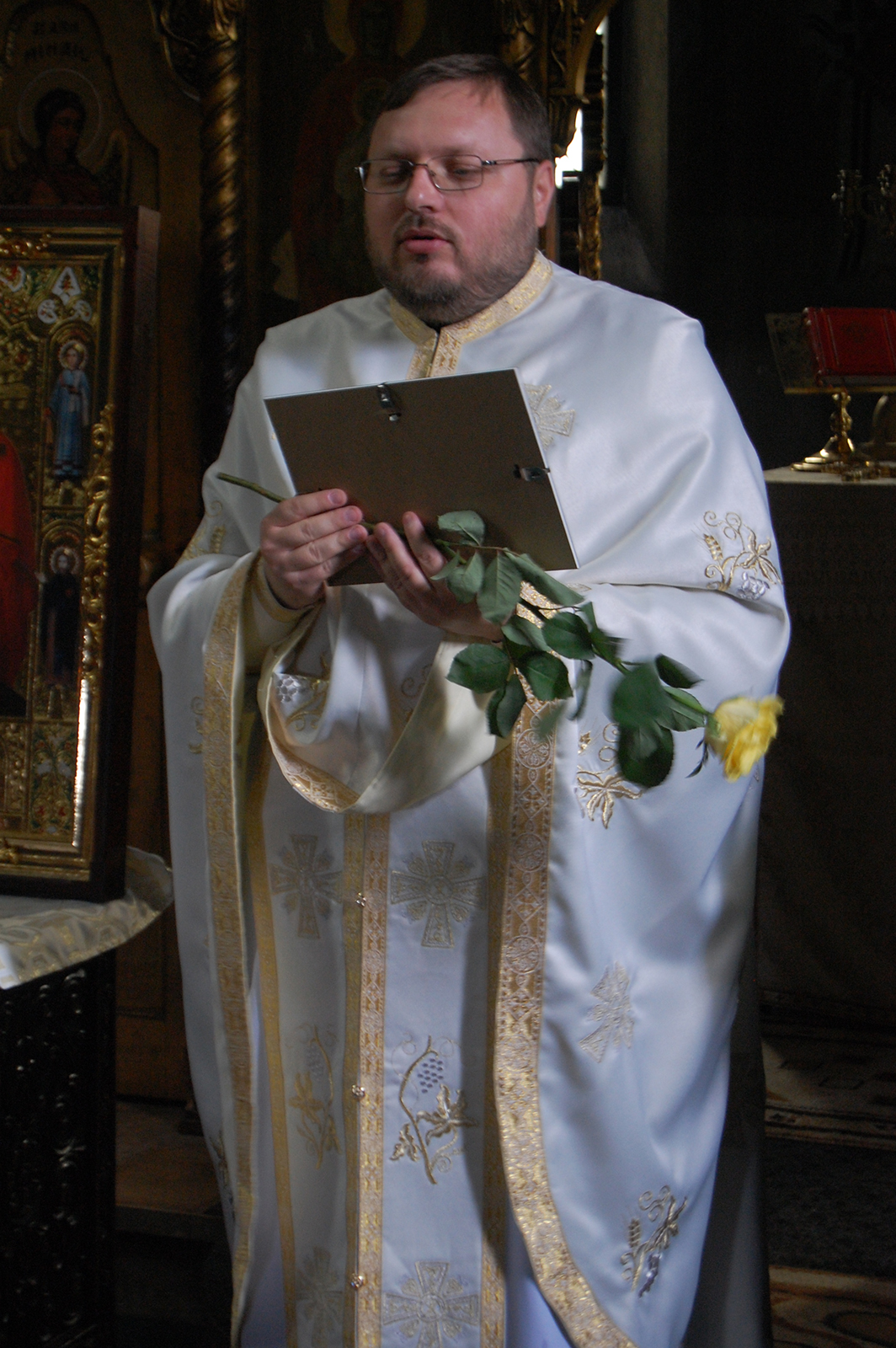 Clipe liturgice de mulțumire pentru Fundația Solidaritate și Speranță din Iași