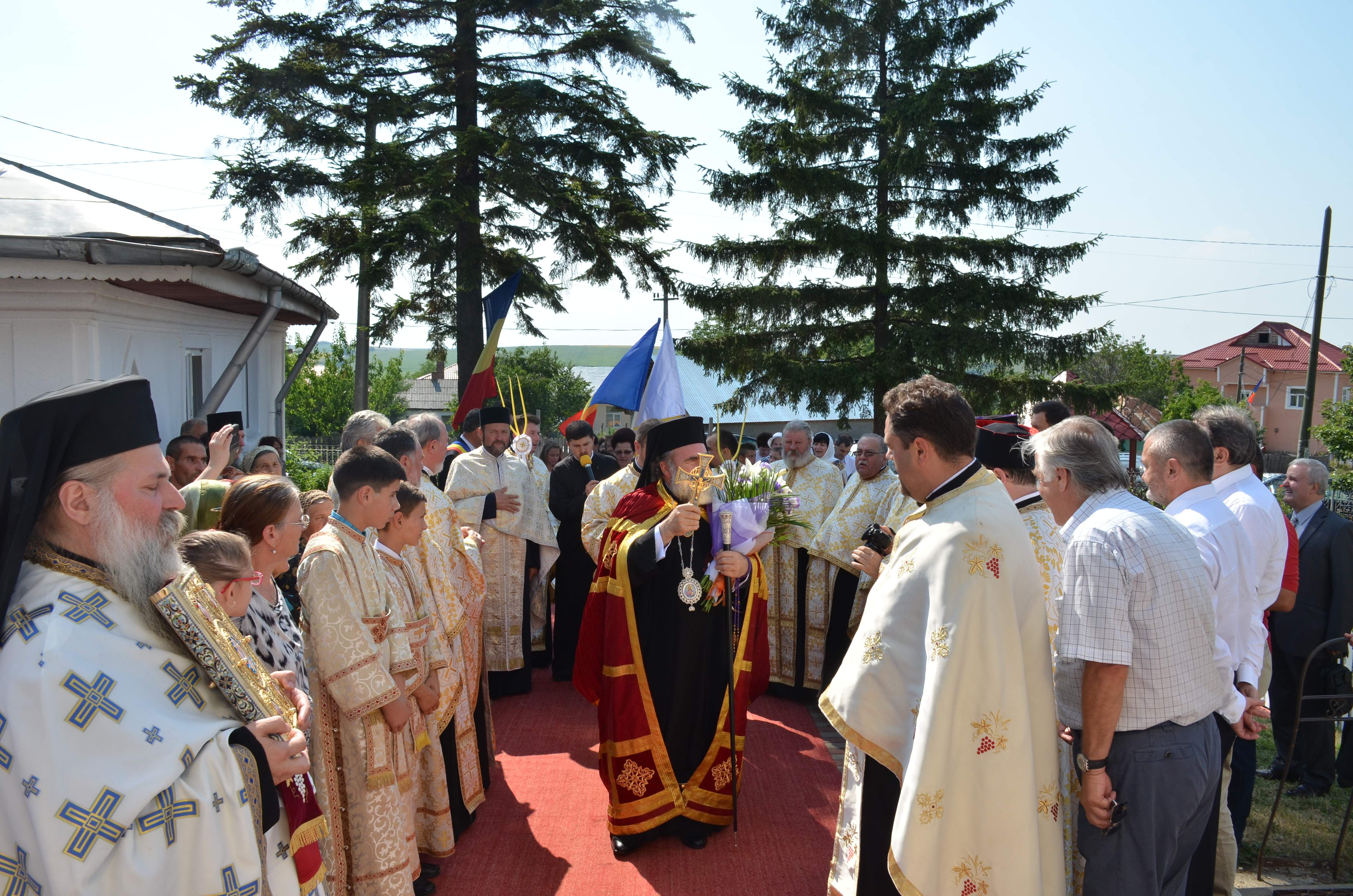 Numeroşi invitaţi de seamă la prima ediţie a Simpozionului naţional „Stăniţa - pagini de istorie, cultură şi spiritualitate“ (GALERIE FOTO) Numeroşi invitaţi de seamă la prima ediţie a Simpozionului naţional „Stăniţa - pagini de istorie, cultură şi spiritualitate“ (GALERIE FOTO)