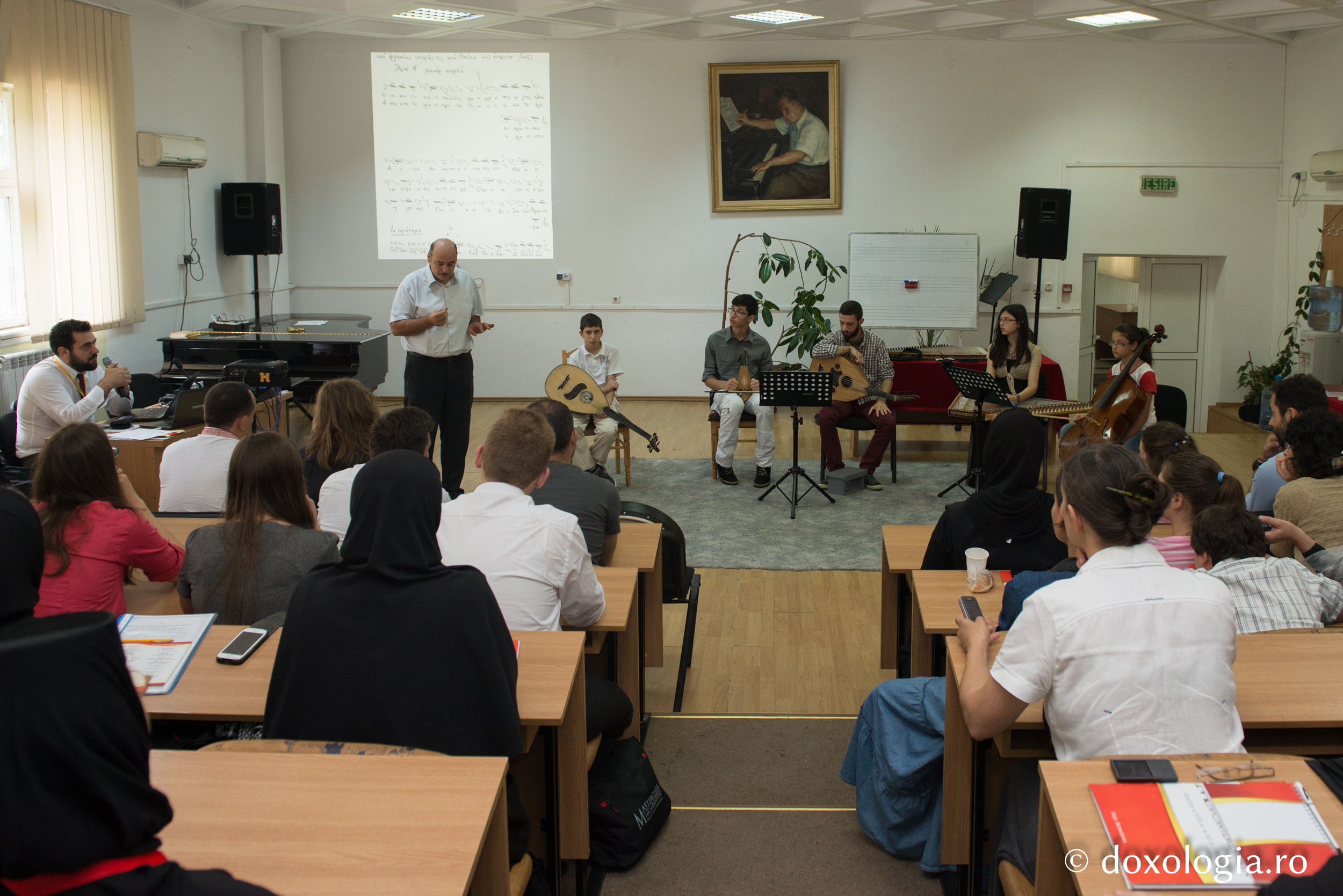 Cea de a VIII-a ediţie a Masterclass-ului Internaţional de Cânt Bizantin, la final