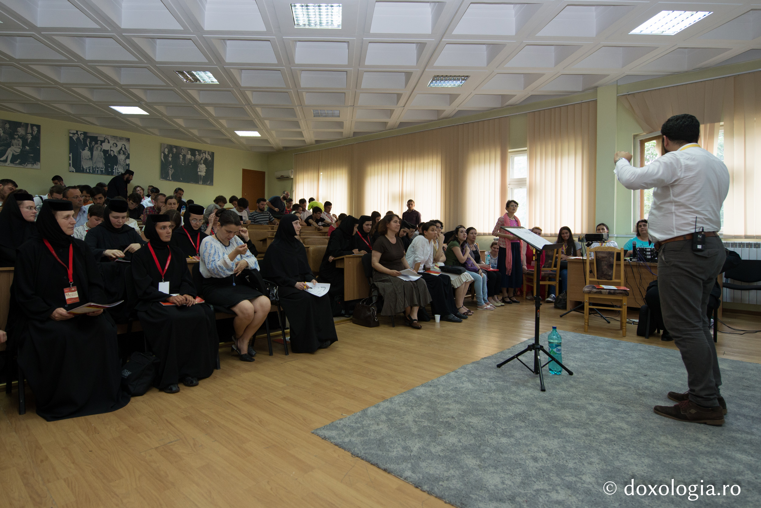 Cea de a VIII-a ediţie a Masterclass-ului Internaţional de Cânt Bizantin, la final