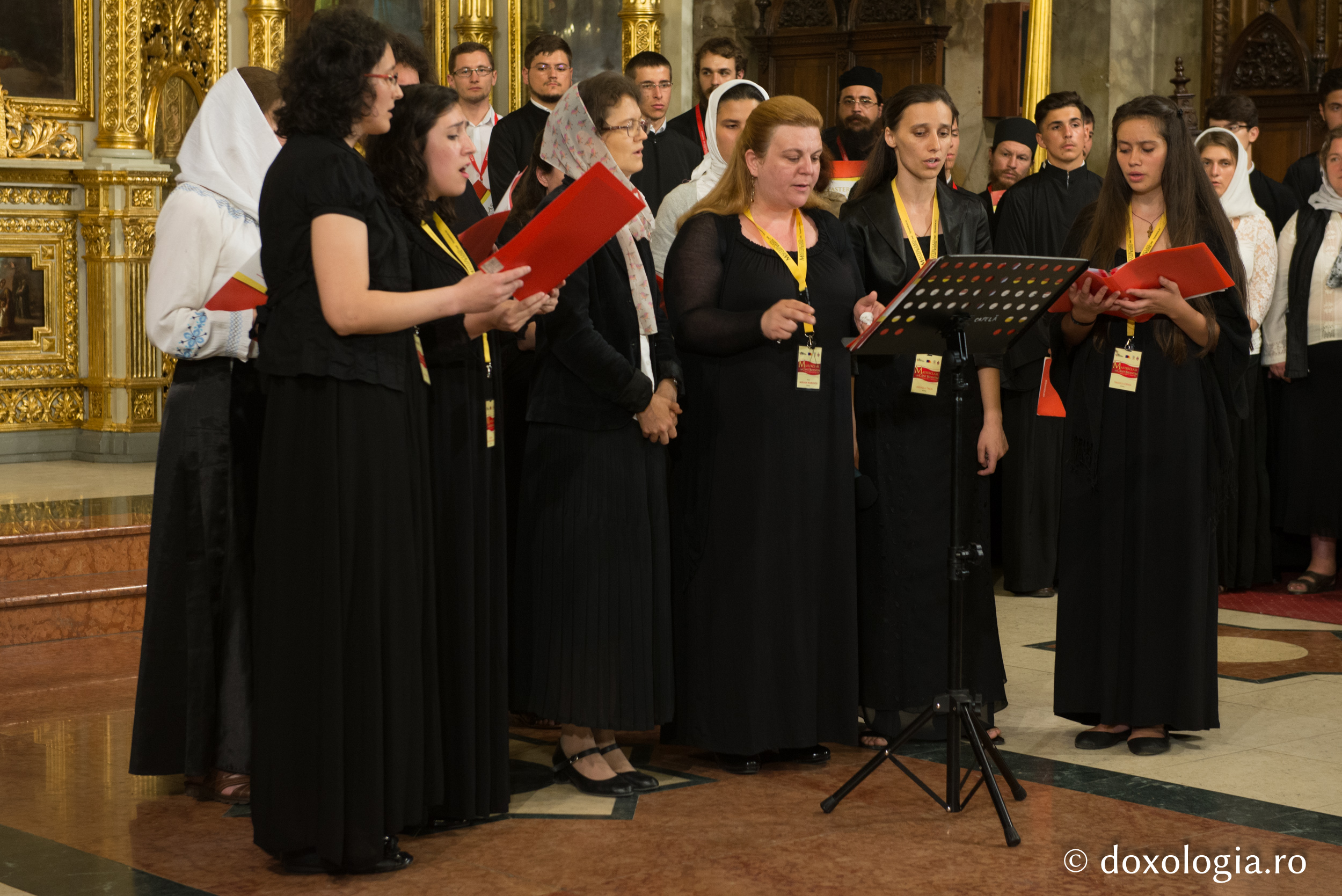 Cea de a VIII-a ediţie a Masterclass-ului Internaţional de Cânt Bizantin, la final