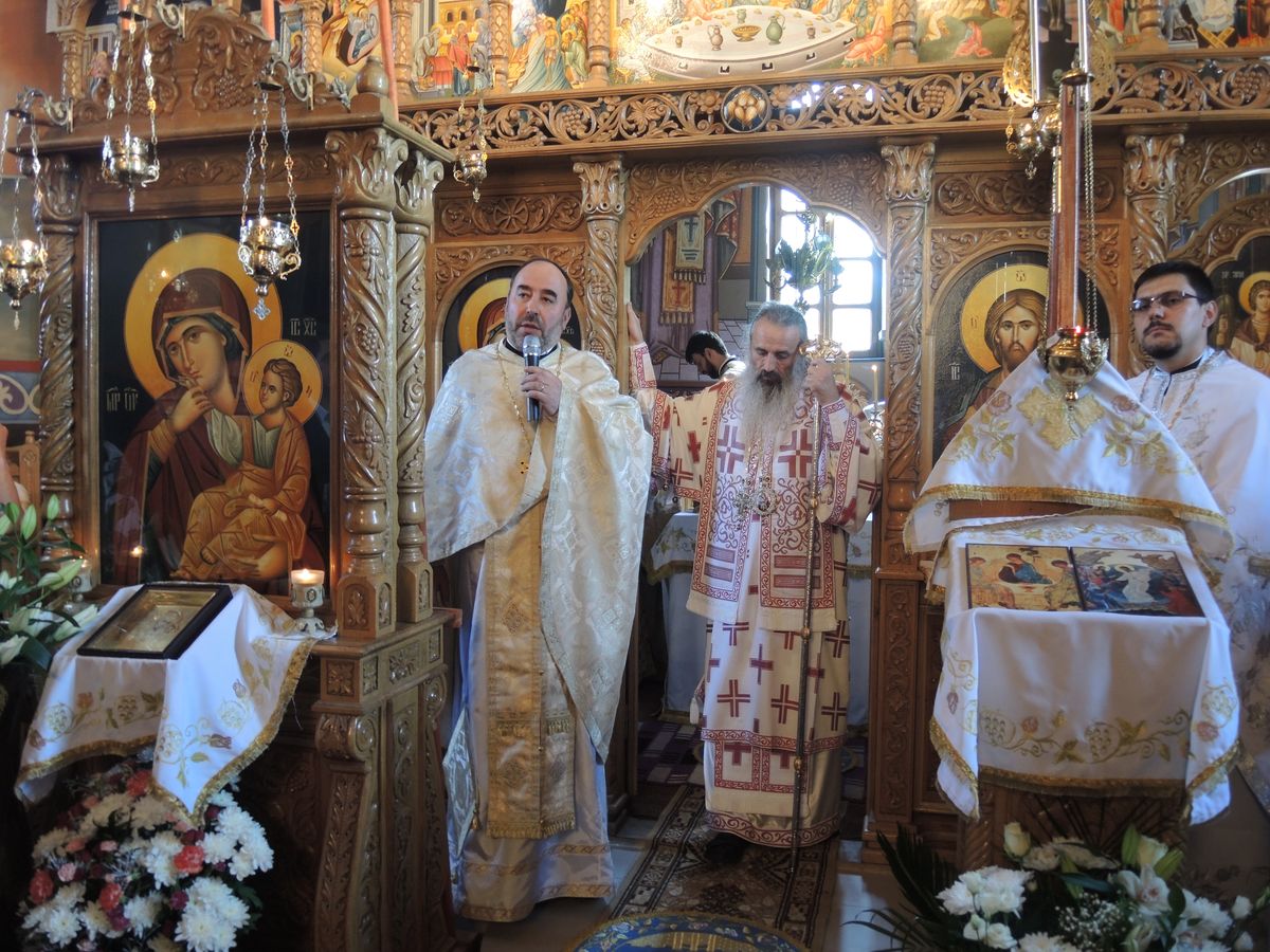 IPS Teofan: „Dacă la grijile vieții nu adăugăm și gândul la Dumnezeu, vom realiza la sfârșitul vieții că ne-am străduit degeaba”